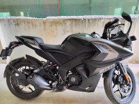 Gray Bajaj Pulsar RS 200 BS6