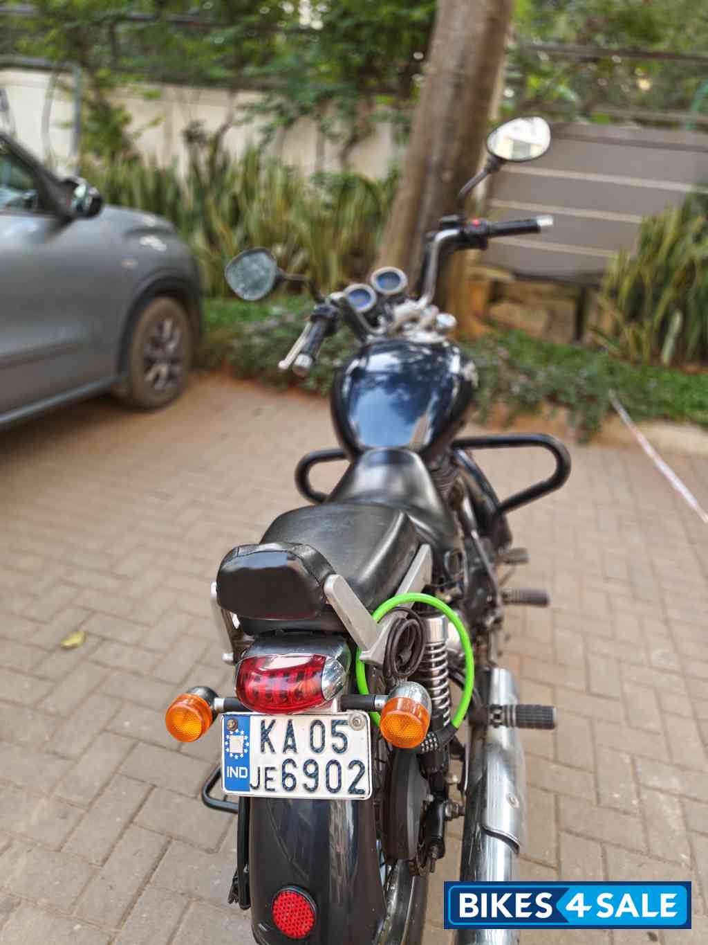 Royal Enfield Thunderbird TwinSpark 350