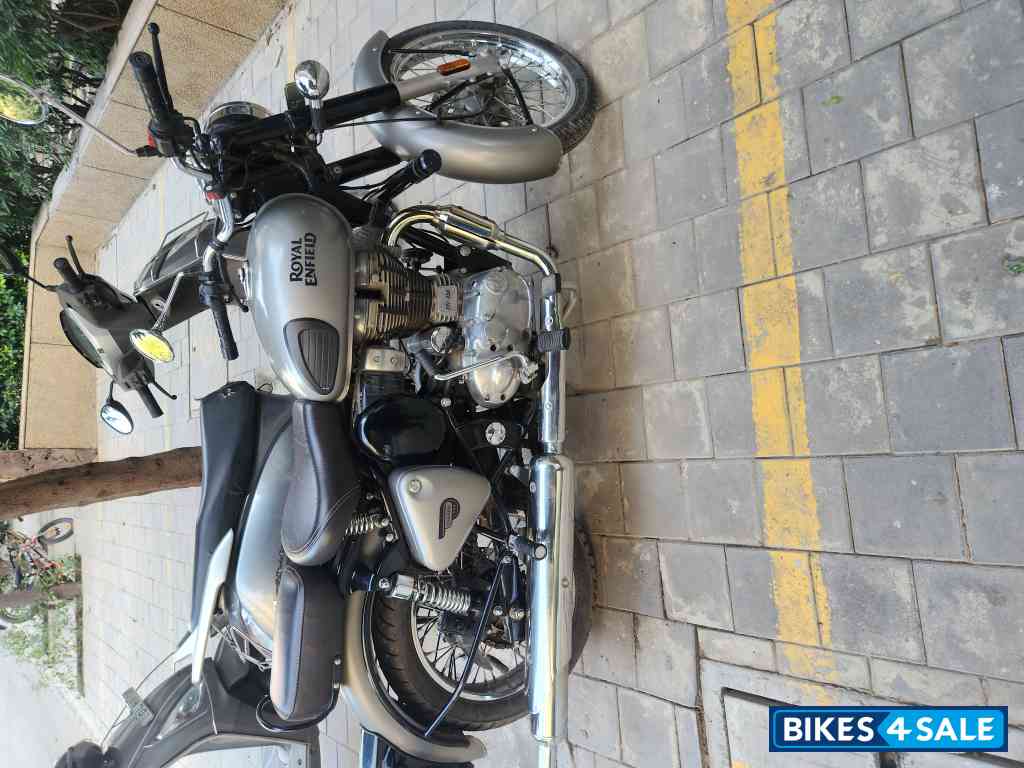 Royal Enfield Classic 350 2021