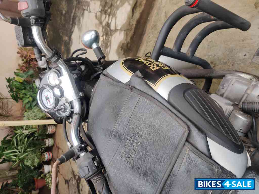 Royal Enfield Classic 350