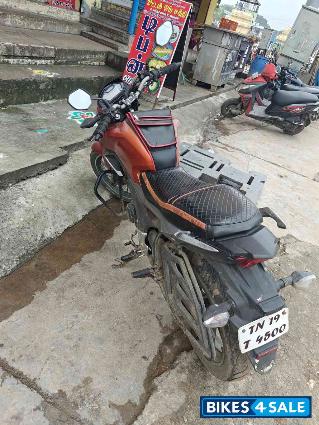 Honda CB Hornet 160R Honda CB Hornet 160R