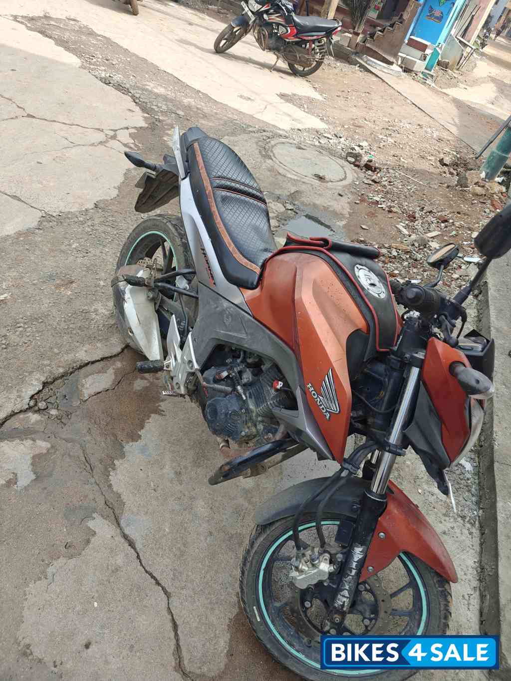 Honda CB Hornet 160R Honda CB Hornet 160R