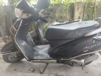 Black Honda Activa 125