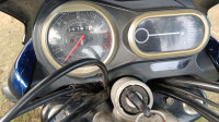 Bajaj V15