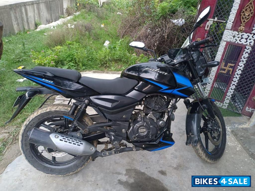 Bajaj Pulsar 150 Twin Disc