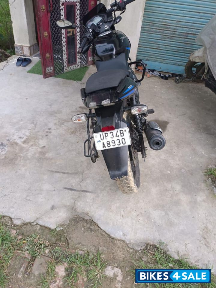 Bajaj Pulsar 150 Twin Disc