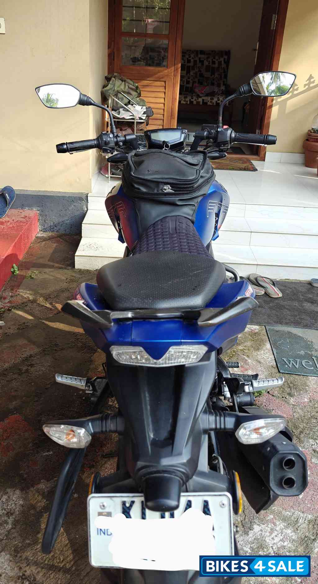 Mat Blue TVS Apache RTR 200 4V Mat Blue TVS Apache RTR 200 4V