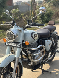 Halcyon Grey Royal Enfield Classic 350 Dual Channel BS6