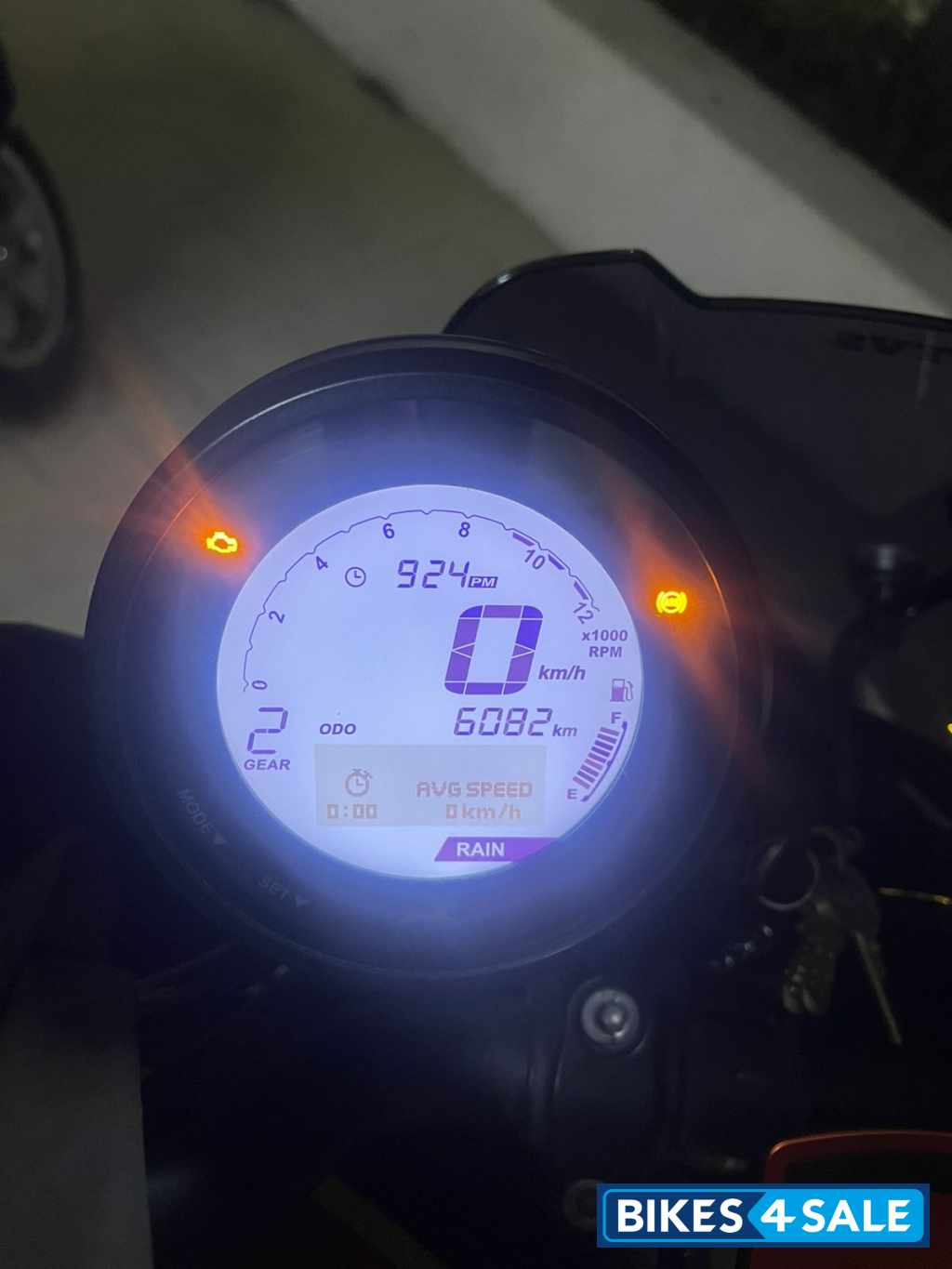 Dawn Orange TVS Ronin TD Special Edition Dawn Orange TVS Ronin TD Special Edition