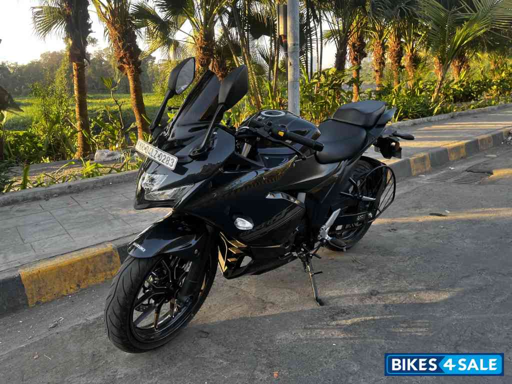 Suzuki Gixxer SF 250 BS6