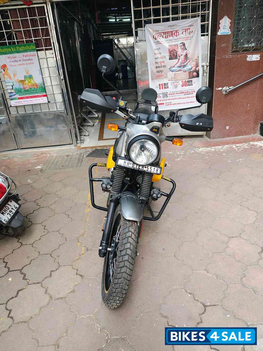 Grey Yellow Royal Enfield Scram 411