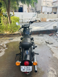 Black Royal Enfield Classic 350