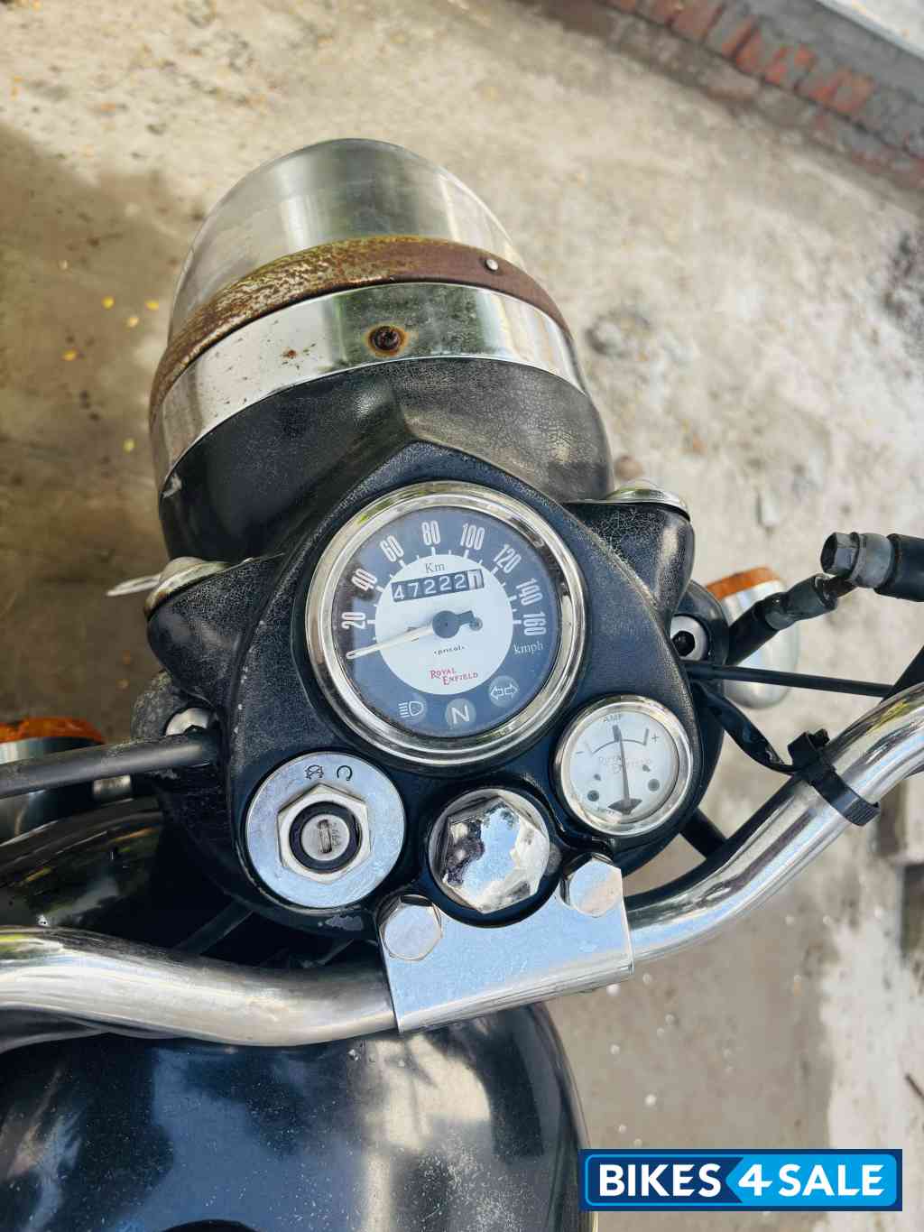Black Royal Enfield Classic 350