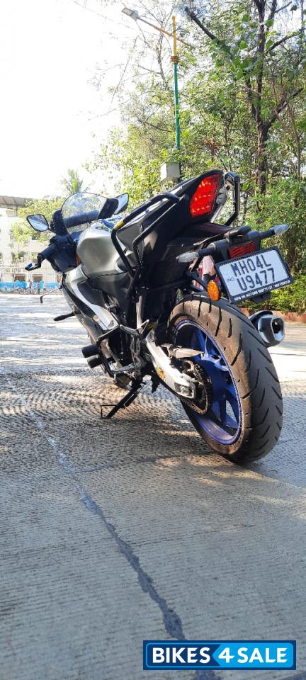 Yamaha R15M