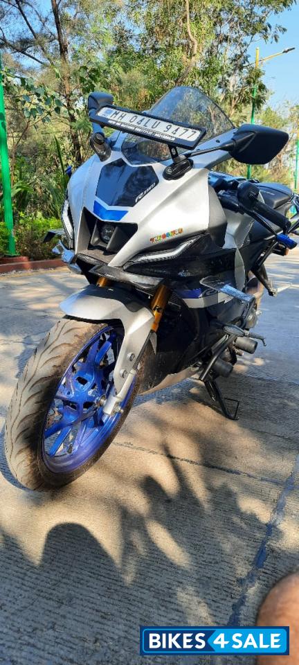 Yamaha R15M