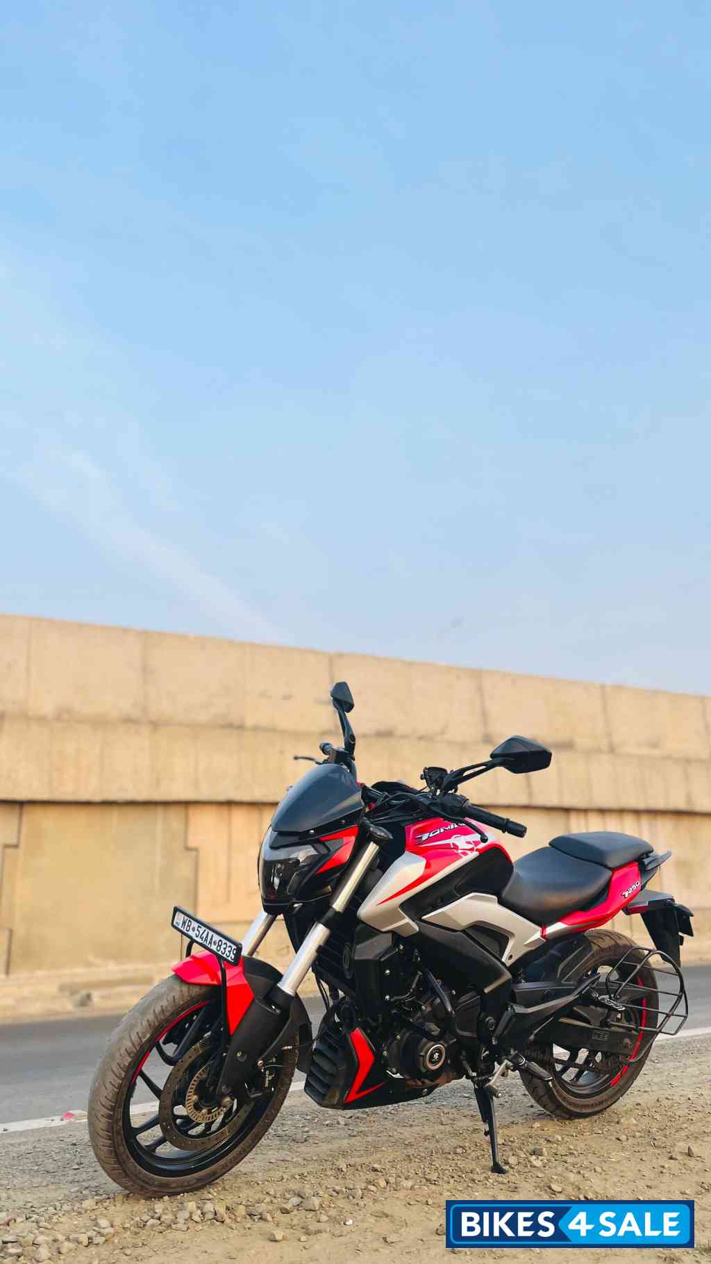 Bajaj Dominar 250