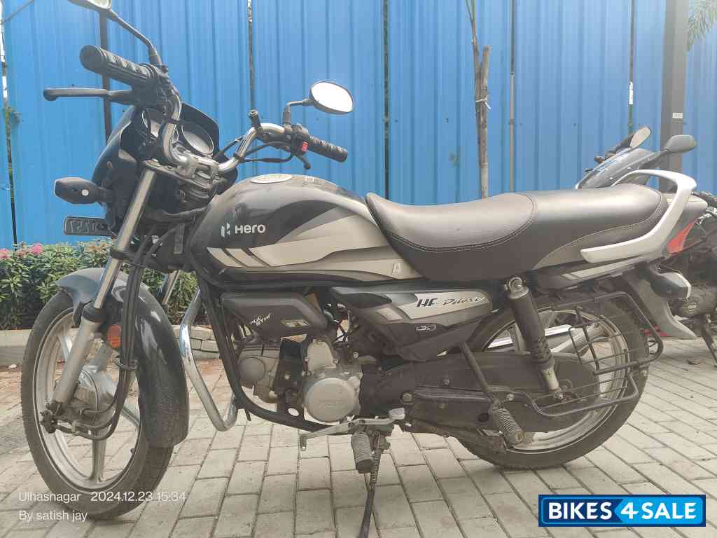 Grey Black Hero HF Deluxe BS6