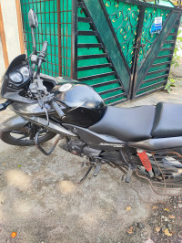 Black Honda CBF Stunner