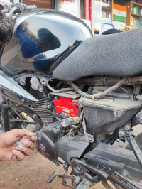 Black Honda CBF Stunner