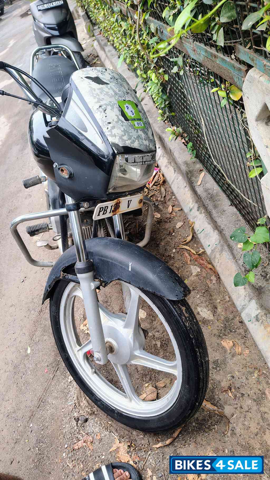 Black Hero Splendor Plus