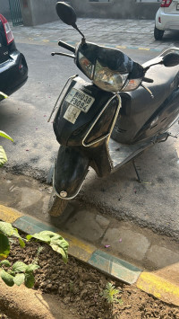 Black Honda Activa
