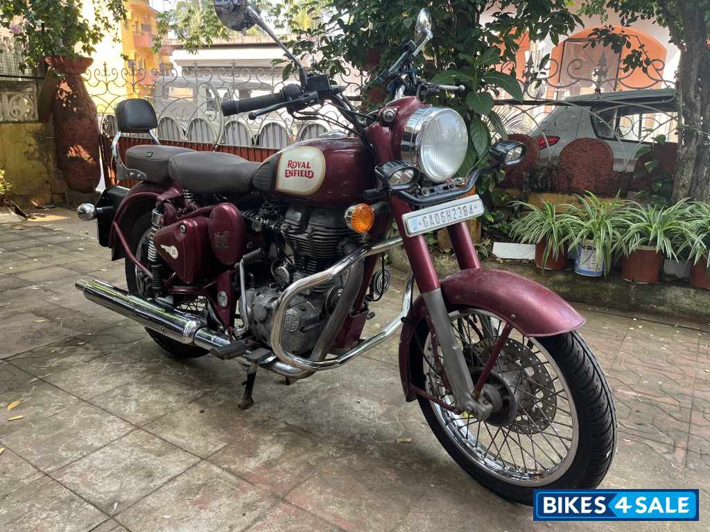 Royal Enfield Classic 500