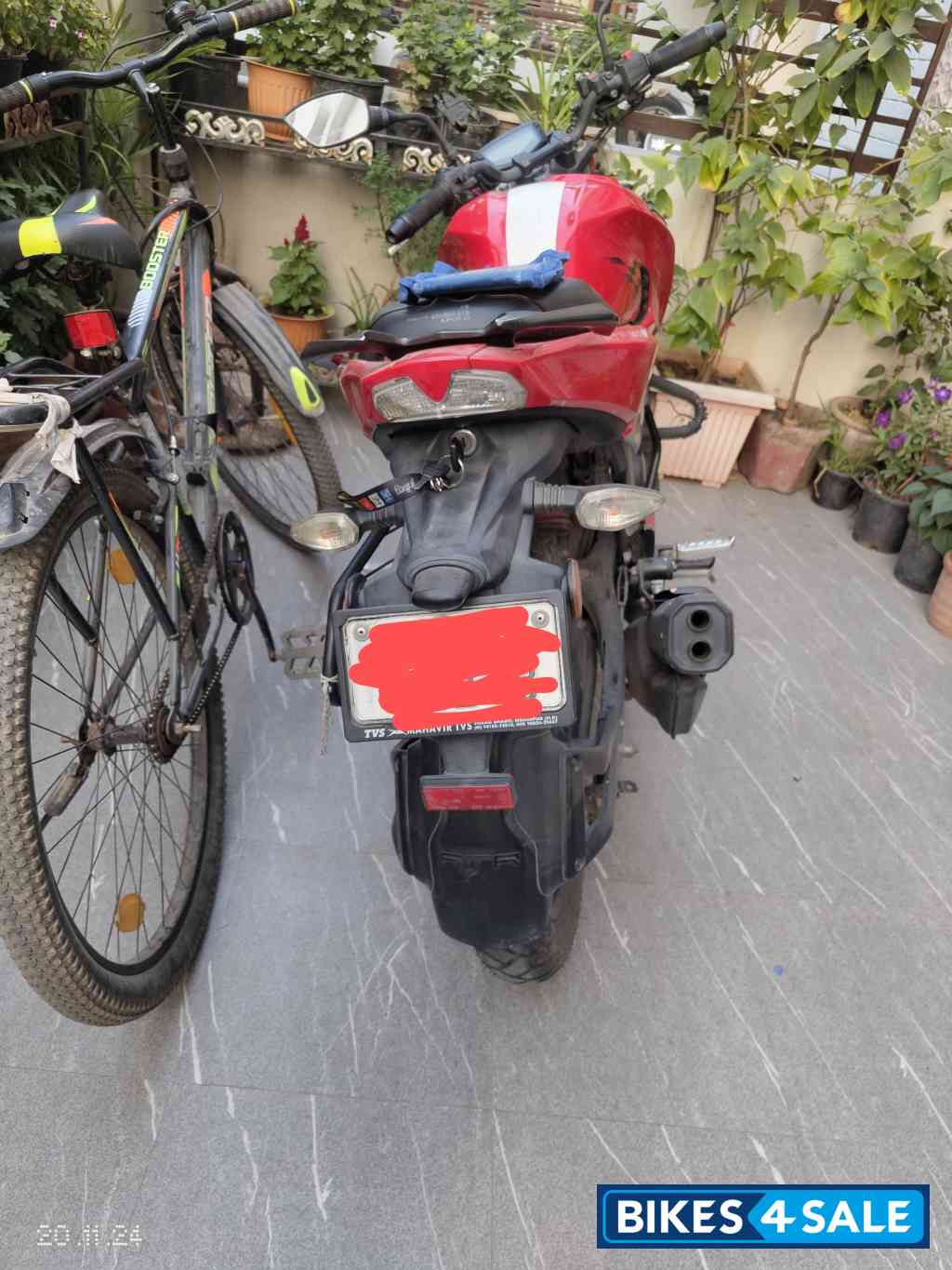 Racing Red TVS Apache RTR 160 4V