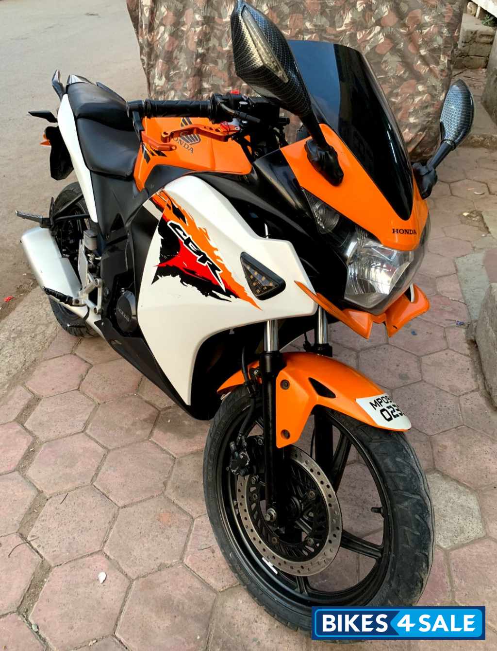 Honda CBR 150R