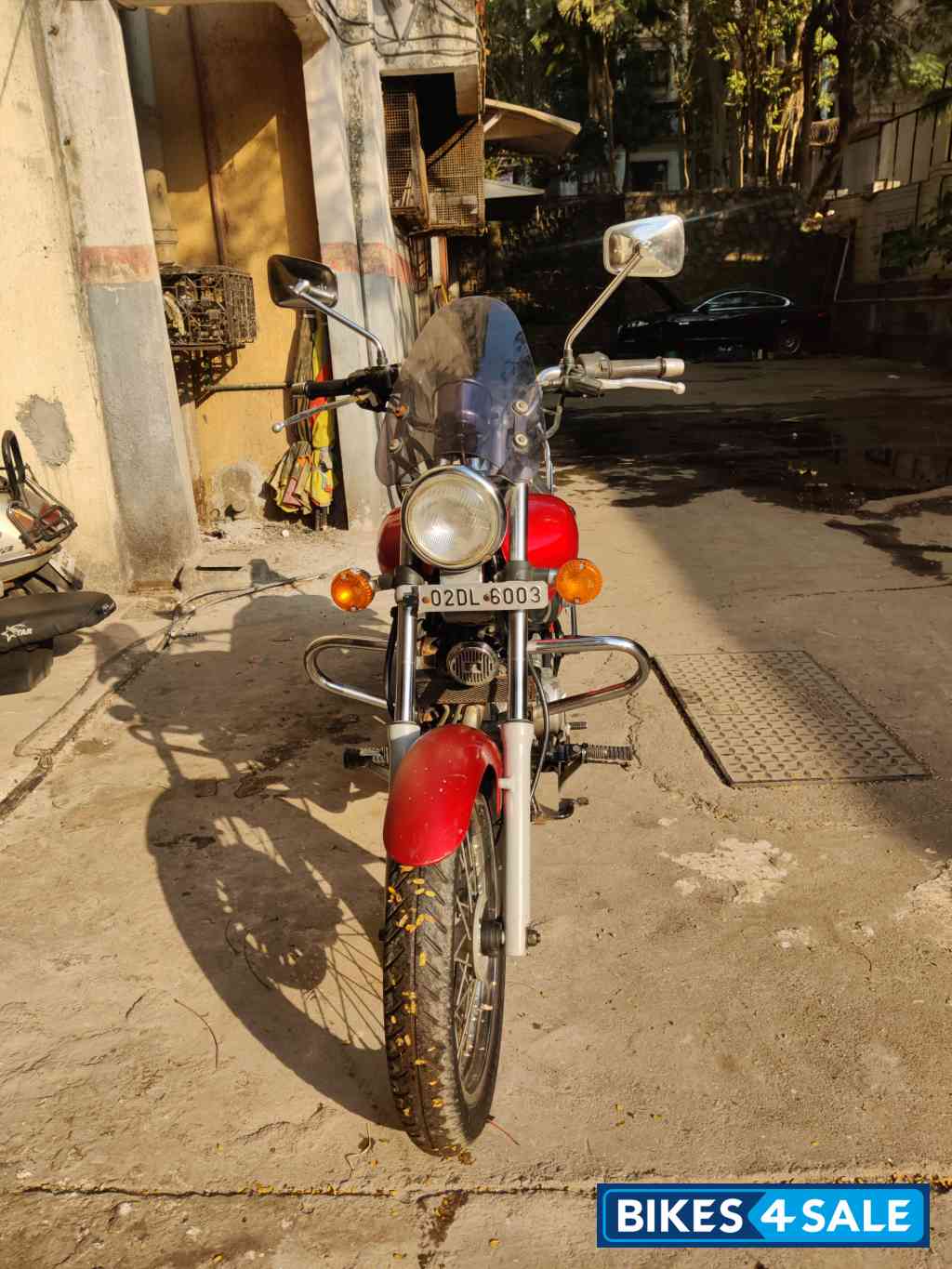Bajaj Avenger 220 DTS-i