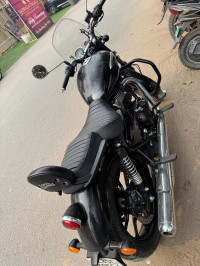 Royal Enfield Meteor 350 Stellar