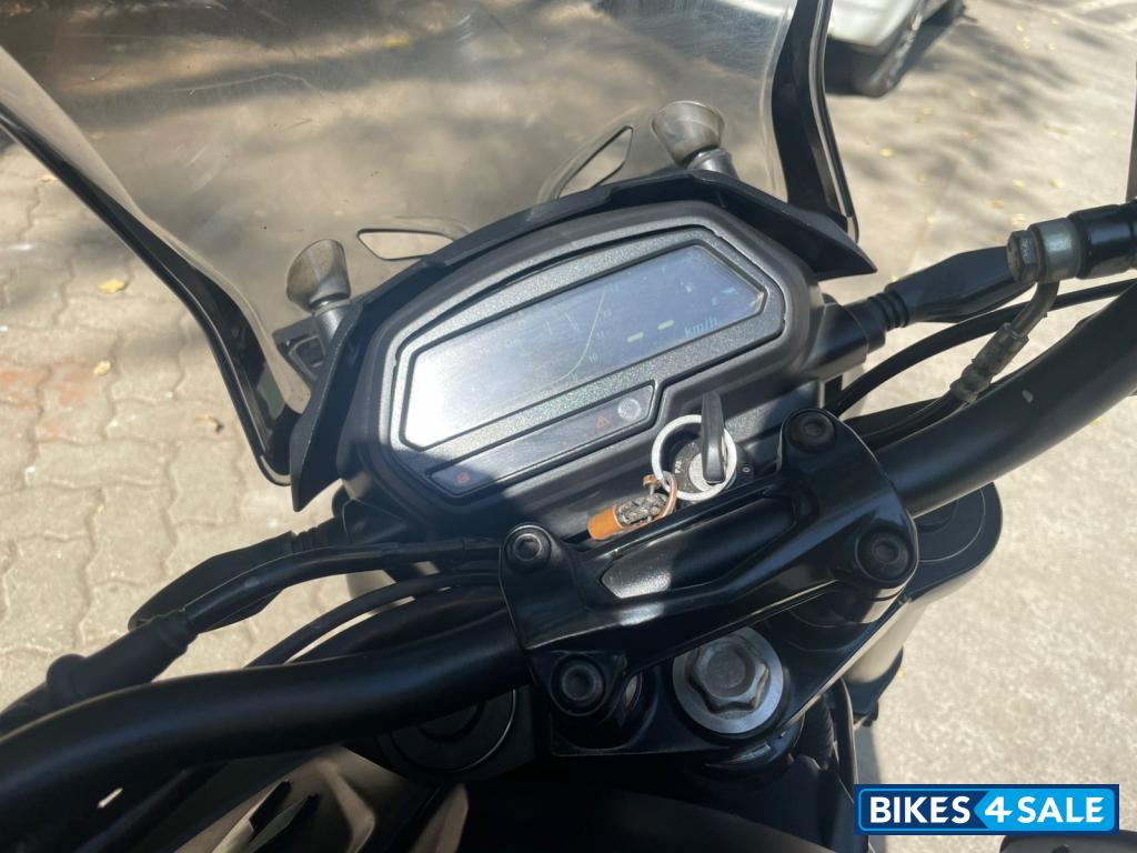Bajaj Dominar 400 ABS BS6