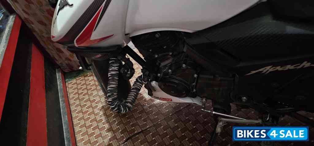TVS Apache RTR 160