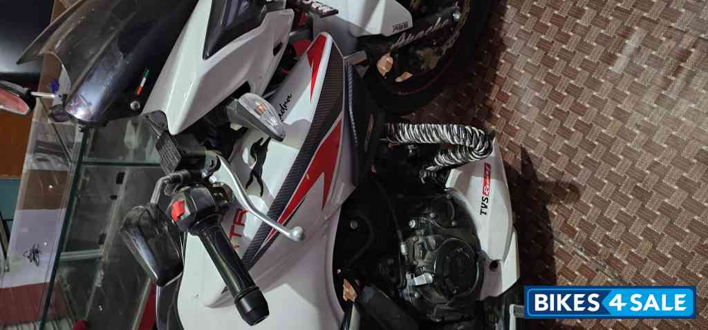TVS Apache RTR 160