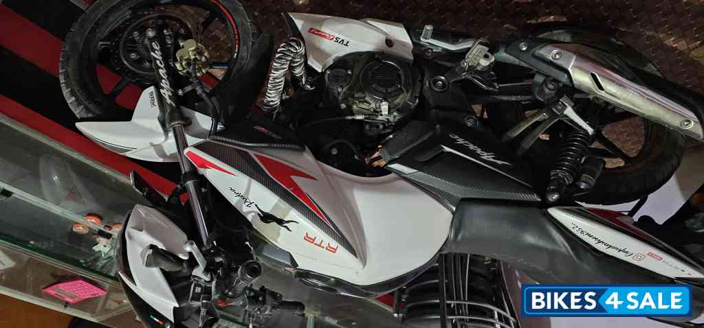 TVS Apache RTR 160