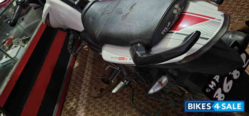 TVS Apache RTR 160