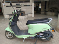 Mint Green BGauss B8 Li Technology