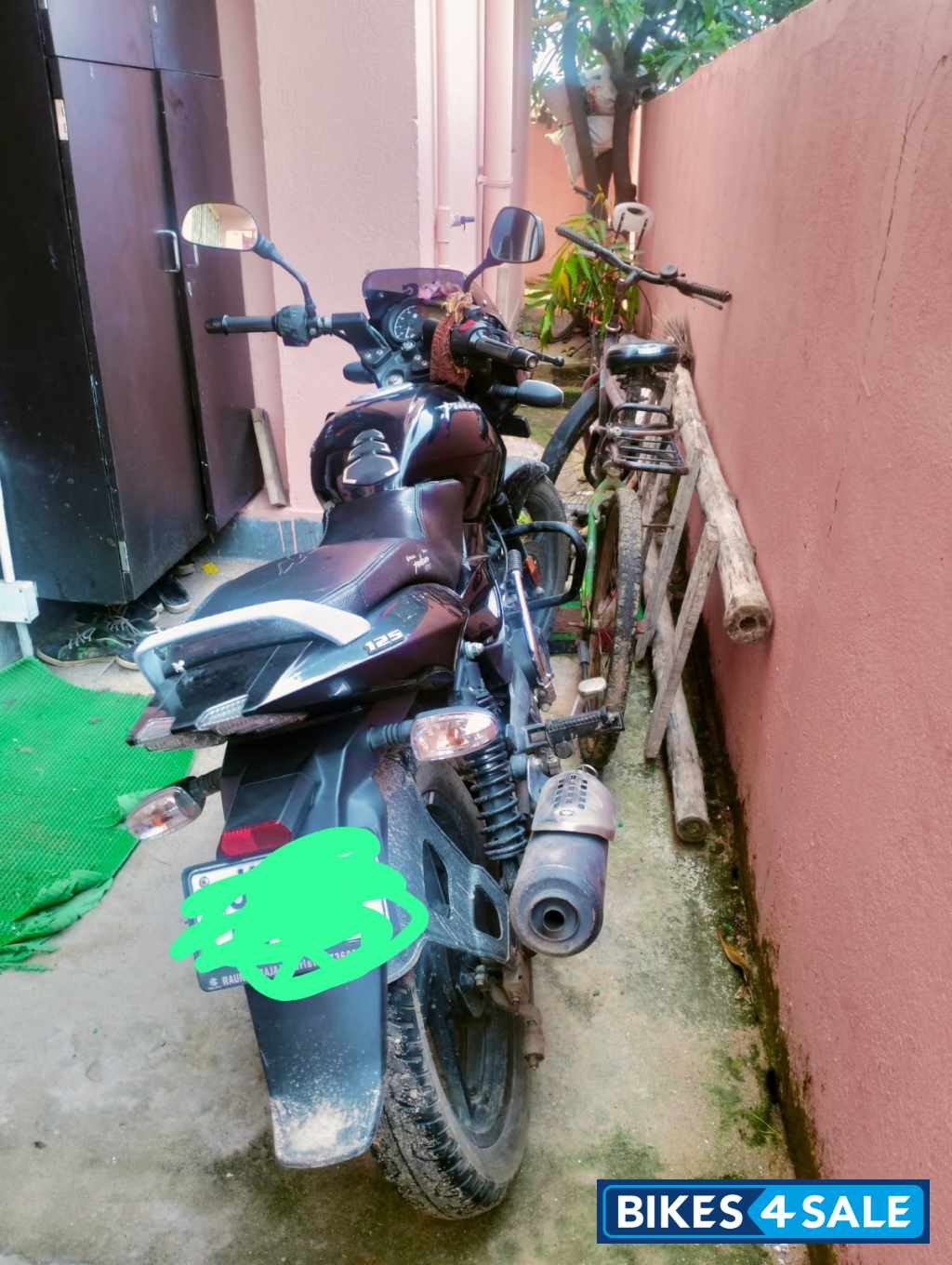 Bajaj Pulsar 125 Neon BS6 Bajaj Pulsar 125 Neon BS6