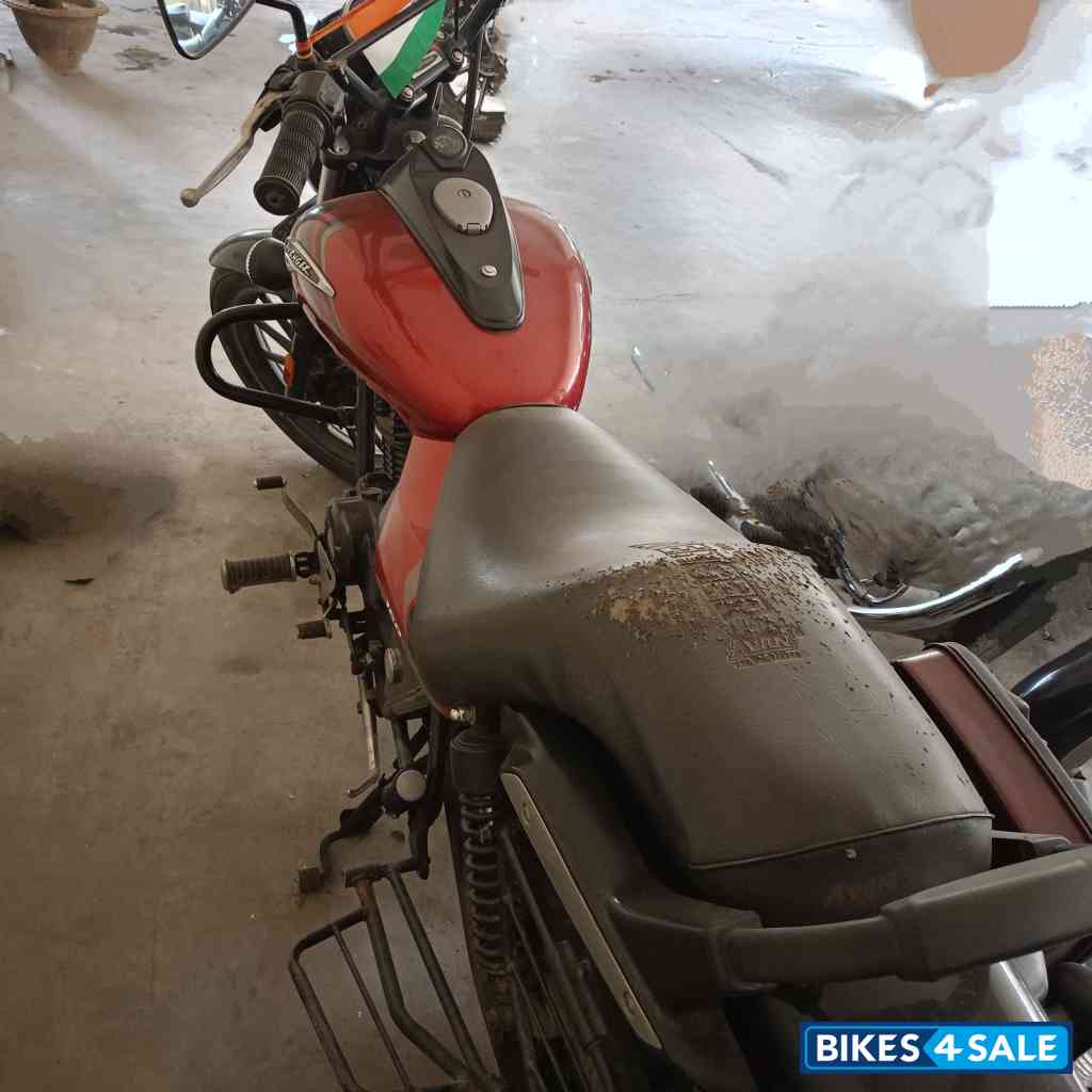 Spice Red Bajaj Avenger Street 160 BS6