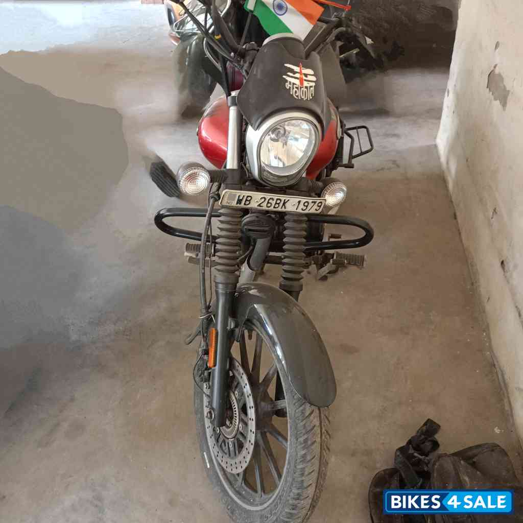 Spice Red Bajaj Avenger Street 160 BS6