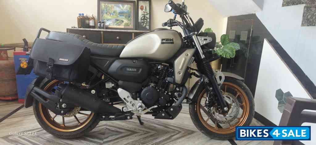 Yamaha FZ-X