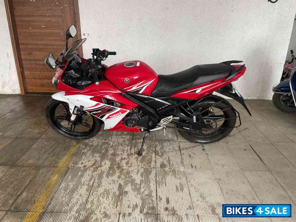 Yamaha YZF R15 S