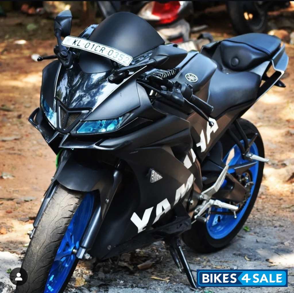 Yamaha YZF R15 V3 BS6