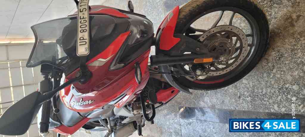 Bajaj Pulsar F250
