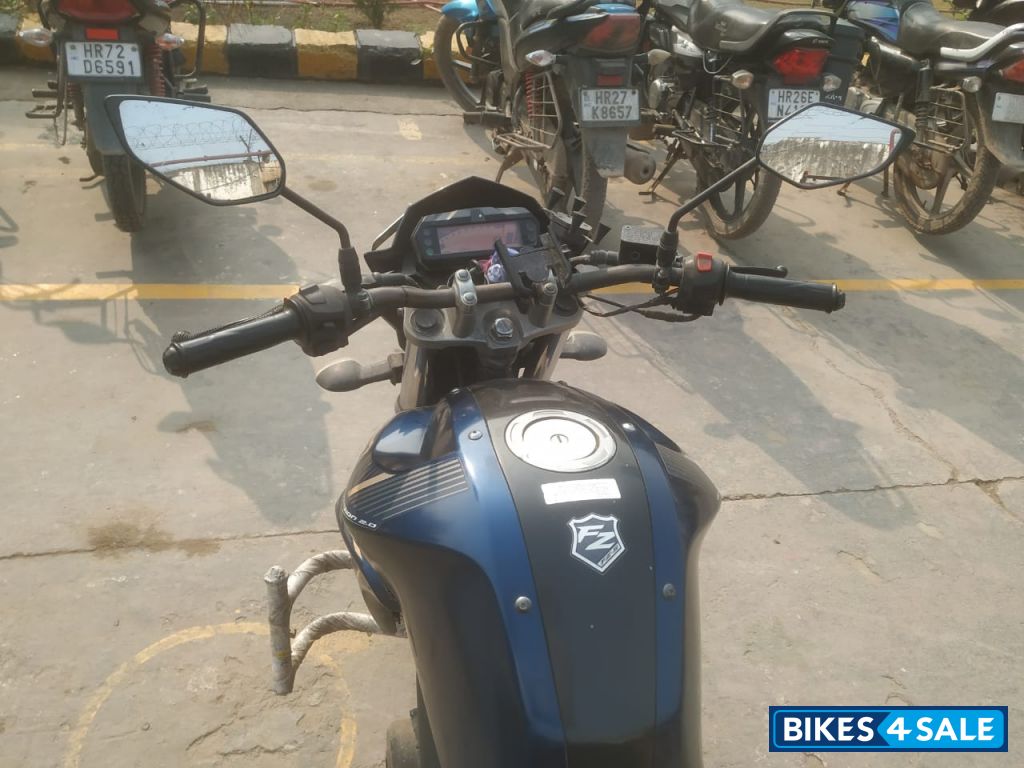 Yamaha FZ-S FI V2 Yamaha FZ-S FI V2