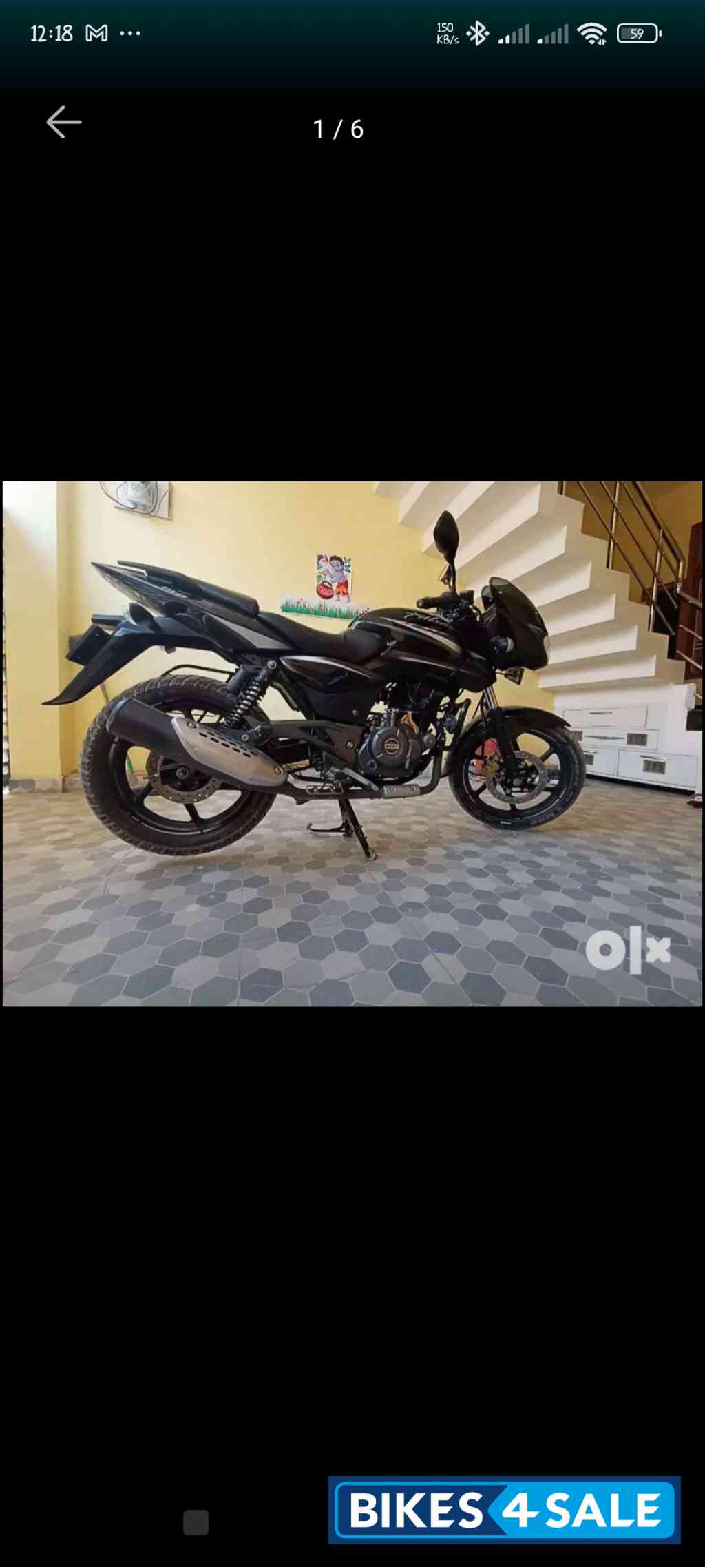 Black Bajaj Pulsar 150 Twin Disc