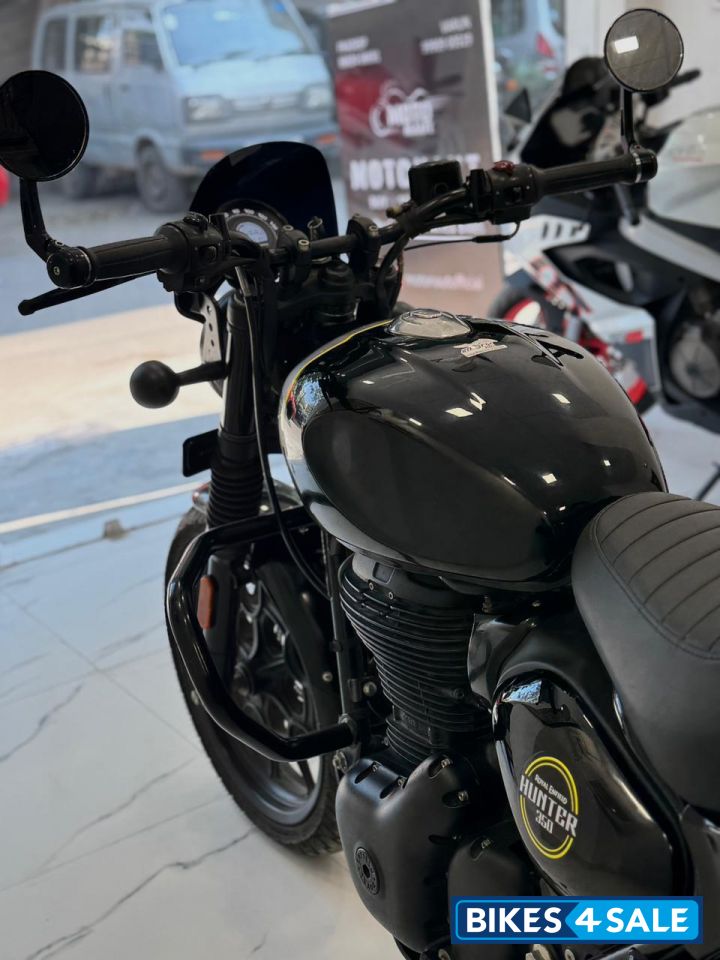Royal Enfield Hunter 350 Metro