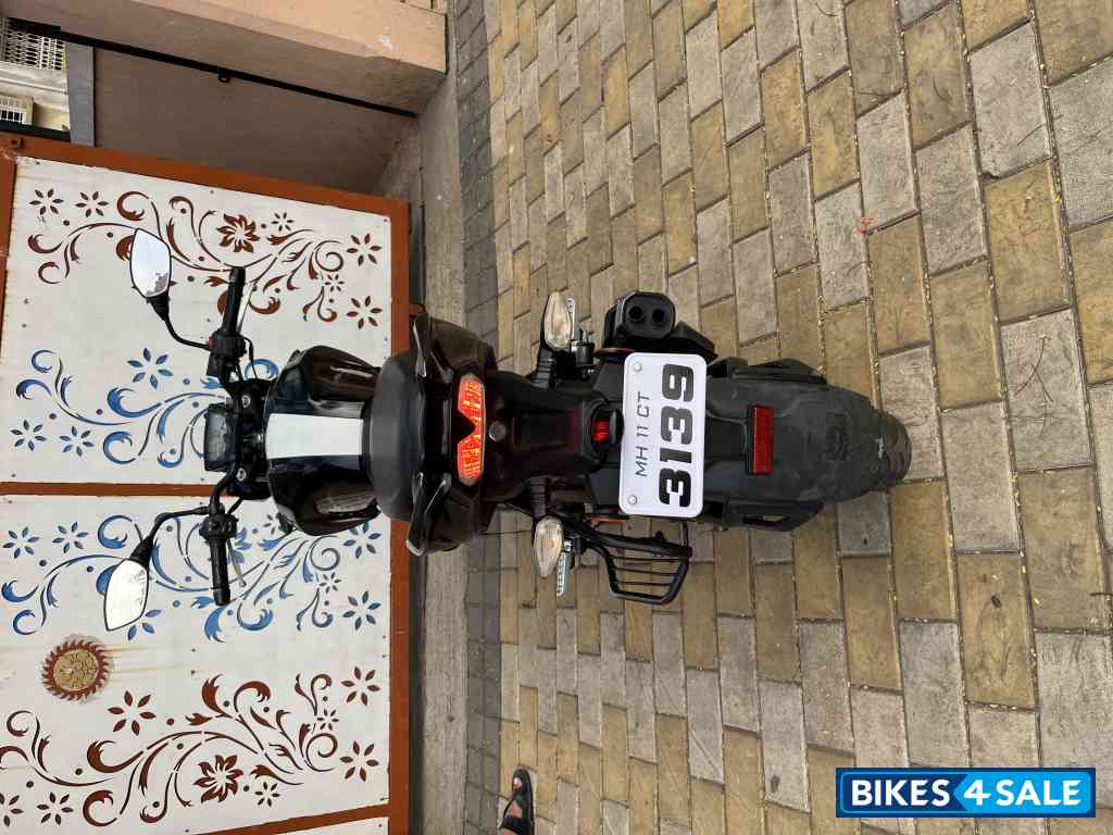 Black TVS Apache RTR 160 4V