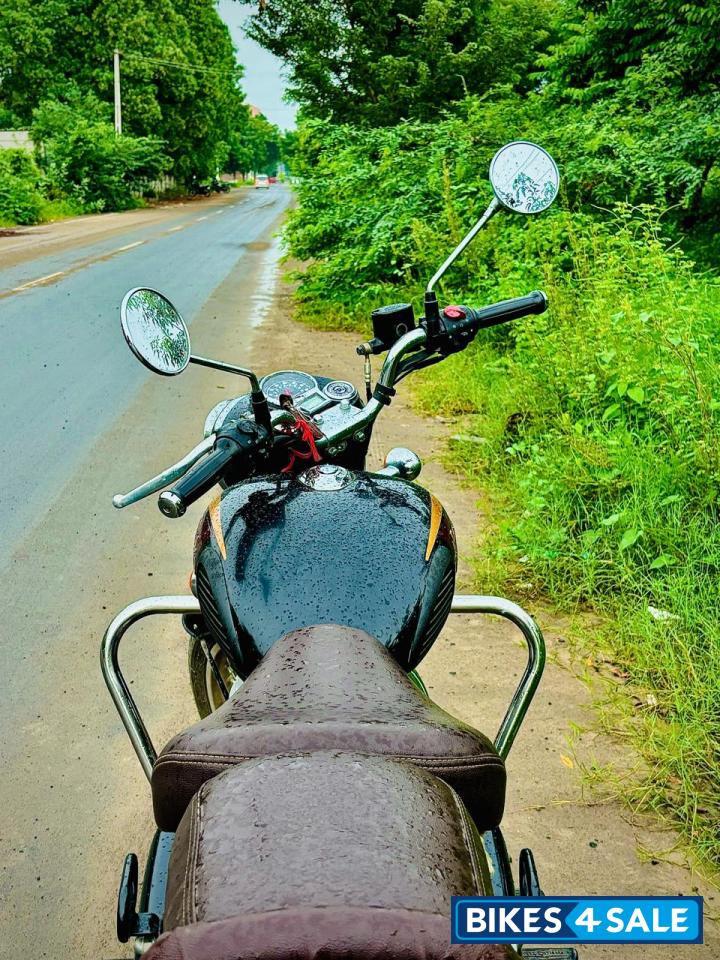 Halcyon Black Royal Enfield Classic 350 2021