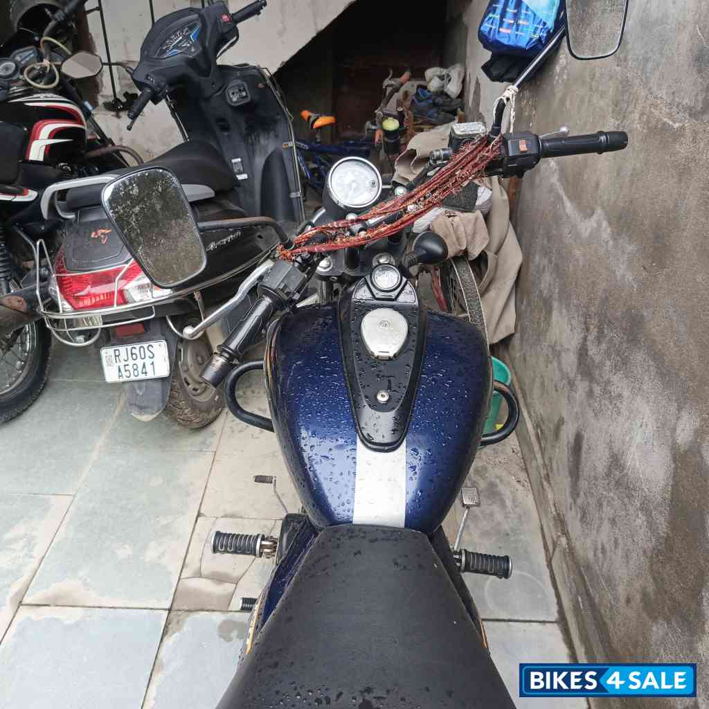 Bajaj Avenger Street 150