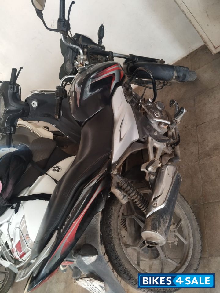 Bajaj Discover 100T